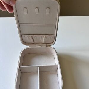 Cream Jewelry Organizer Case